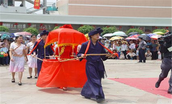 壮族的婚姻